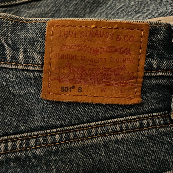 Levi’s 501 Skinny 27 - Picture 2 of 3